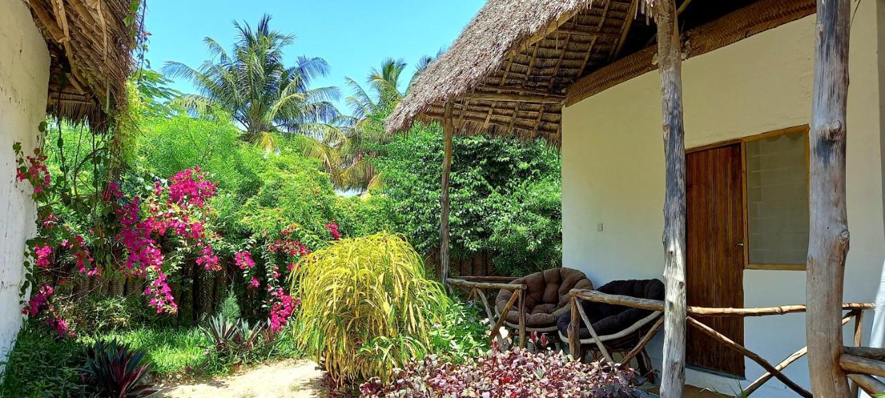 Morningstar Bungalows Zanzibar Матемве Экстерьер фото